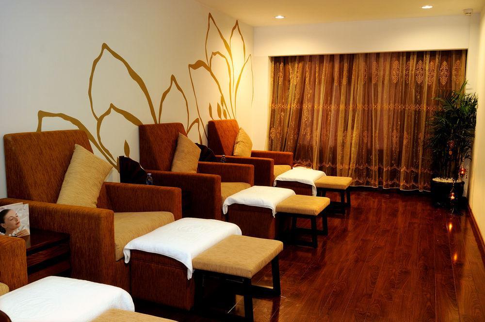 Silverland Yen Hotel Хошимин Екстериор снимка