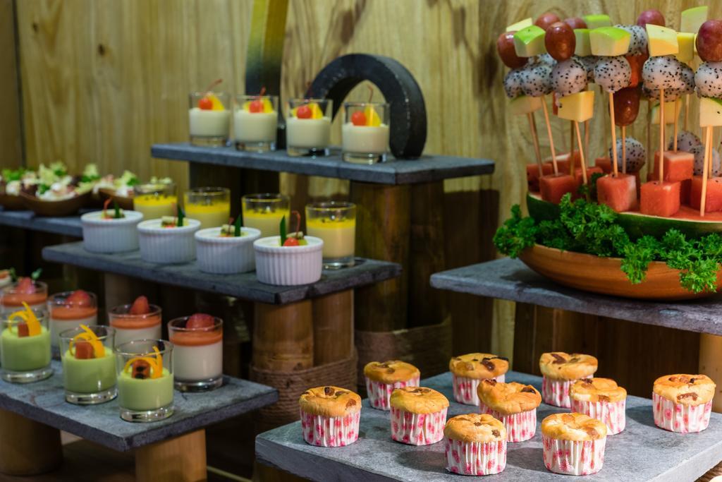 Silverland Yen Hotel Хошимин Екстериор снимка