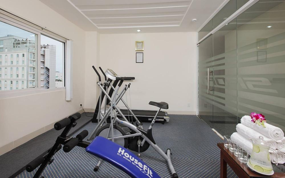 Silverland Yen Hotel Хошимин Екстериор снимка